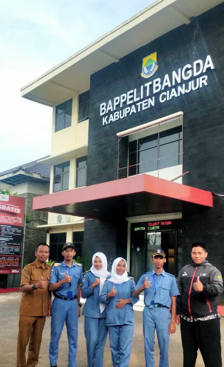 photo_6154672600727533416_y