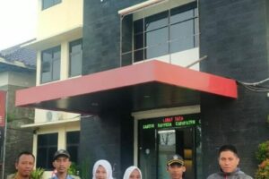 photo_6154672600727533418_y photo_6154672600727533418_y