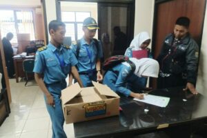 photo_6154672600727533421_y photo_6154672600727533421_y