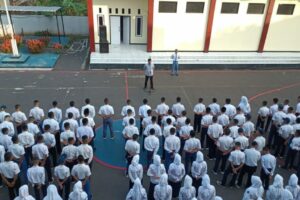 photo_6179389488975952385_y photo_6179389488975952385_y