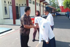 photo_6183510415607183421_y photo_6183510415607183421_y